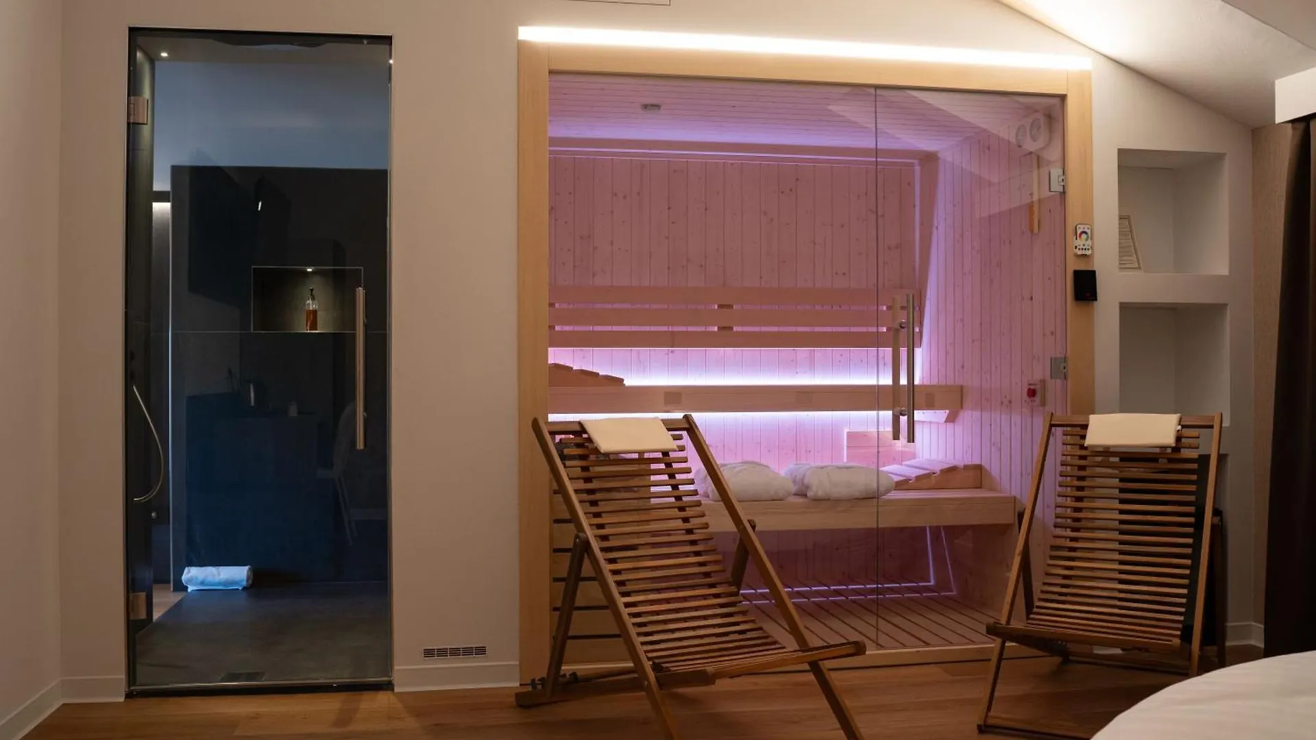 Hotel Villa I Pini Malo  4*, Malo (Vicenza) Italy