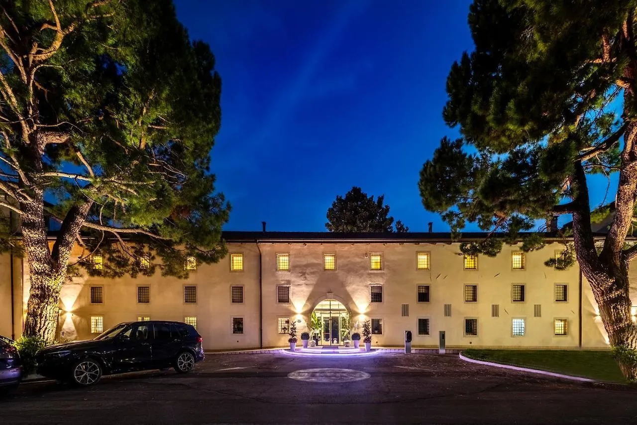 ****  Hotel Villa I Pini Malo  Italy