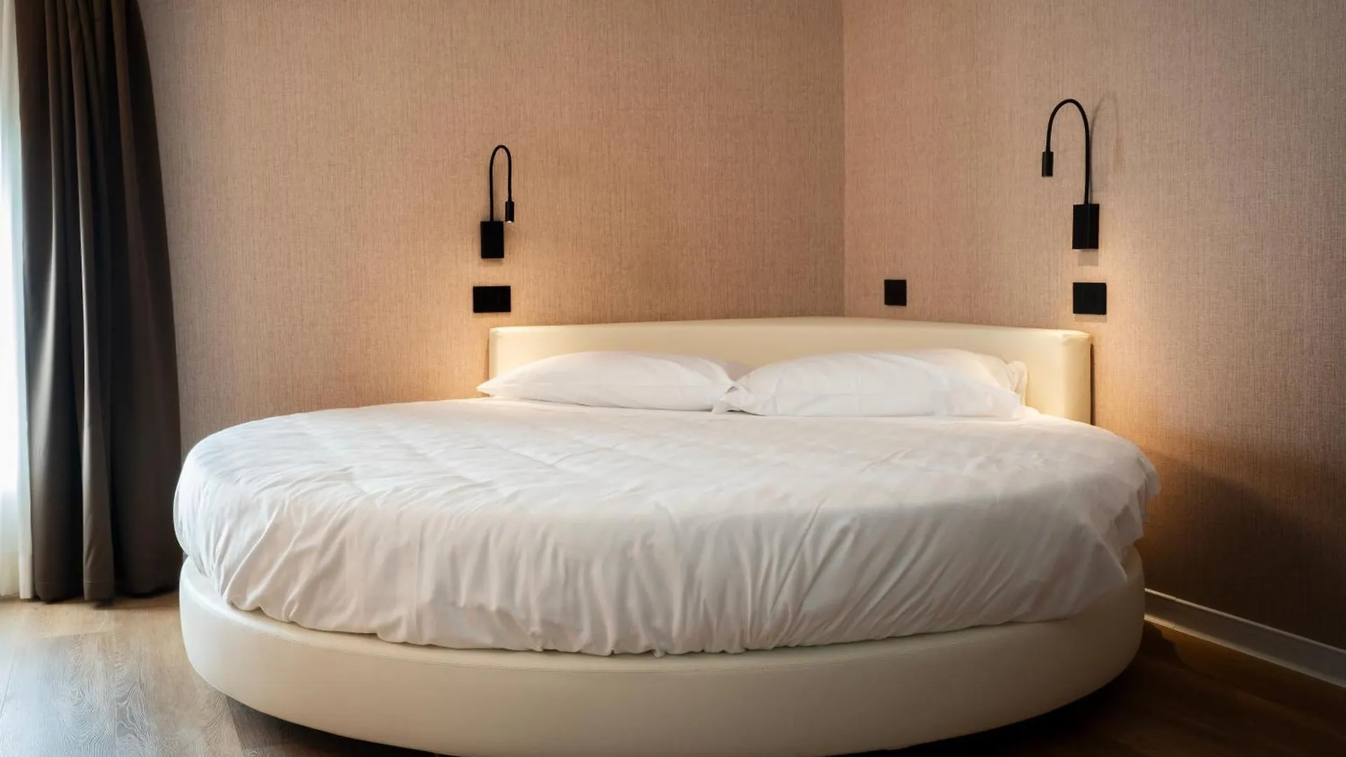 Hotel Villa I Pini Malo  Malo (Vicenza)