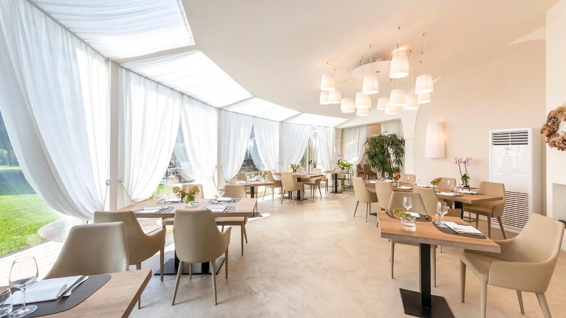 Hotel Villa I Pini Malo